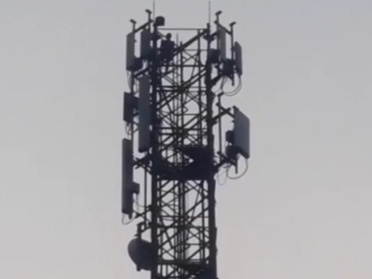 Mentally Challenged Man Climbs Atop 60-Ft Telecom Tower in Sundergarh