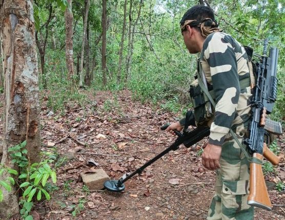 IED Unearthed During checking In Odisha’s Koraput Forest