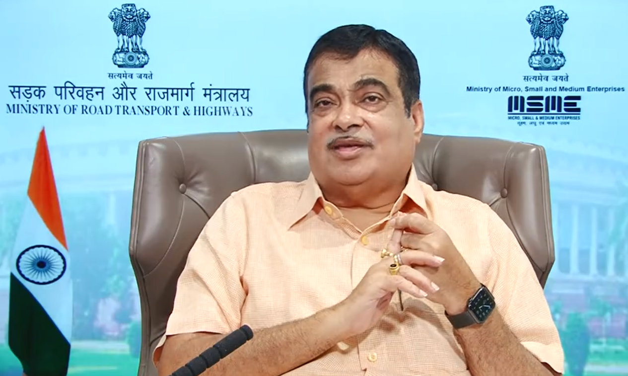 Nitin Gadkari emphasizes on maintaining equilibrium between ecology, environment and development