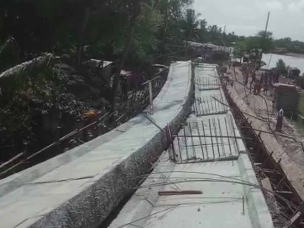 Century-old bridge collapses In Sambalpur