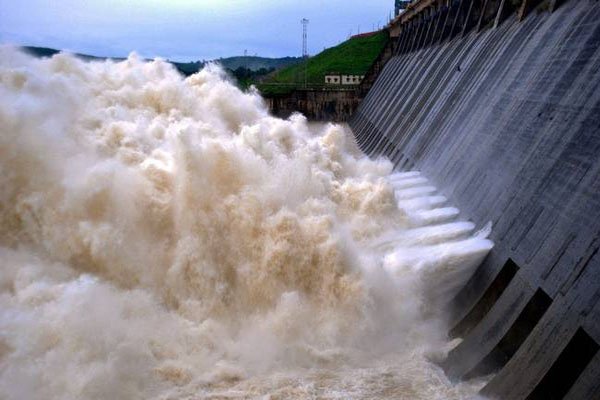 Six more gates opened at Hirakud Dam 