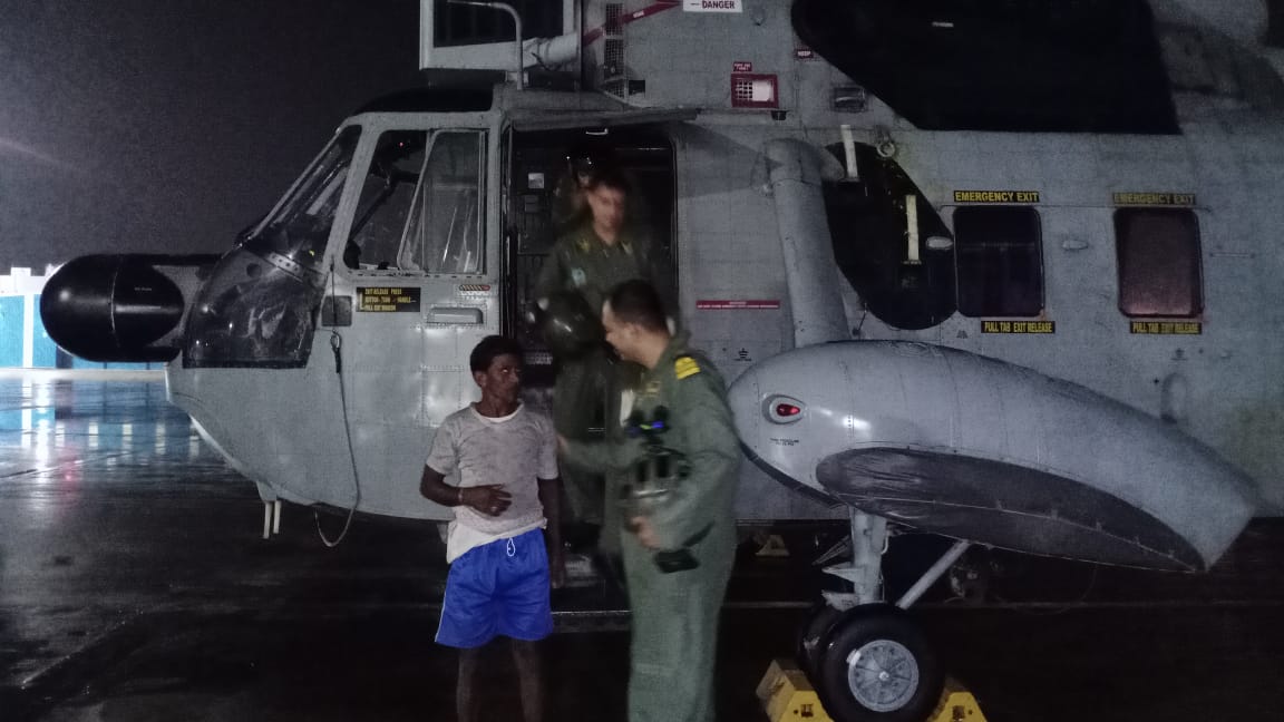 INDIAN NAVY HELICOPTER CARRIES OUT NIGHT RESCUE AT PARVATHIPURAM AREA 