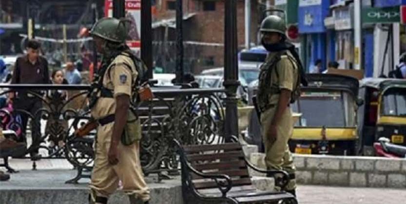 ଆତଙ୍କୀ କାର୍ଯ୍ୟକଳାପରେ ସମ୍ପୃକ୍ତ ୧୩ ଛାତ୍ର : ୩ ଶିକ୍ଷକ ଗିରଫ