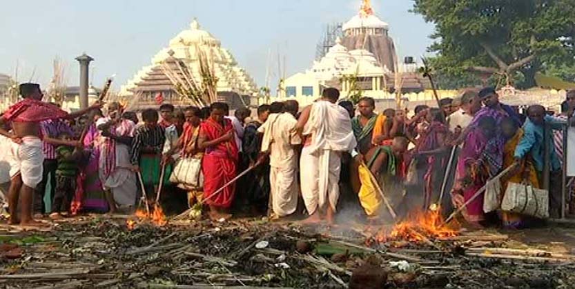 ପୟାଶ୍ରାଦ୍ଧରେ ଜଳିବନି କାଉଁରିଆ