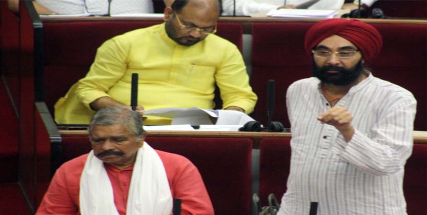 ହାଇକମାଣ୍ଡ ପାଖକୁ ଯିବୁ: ସାଲୁଜା