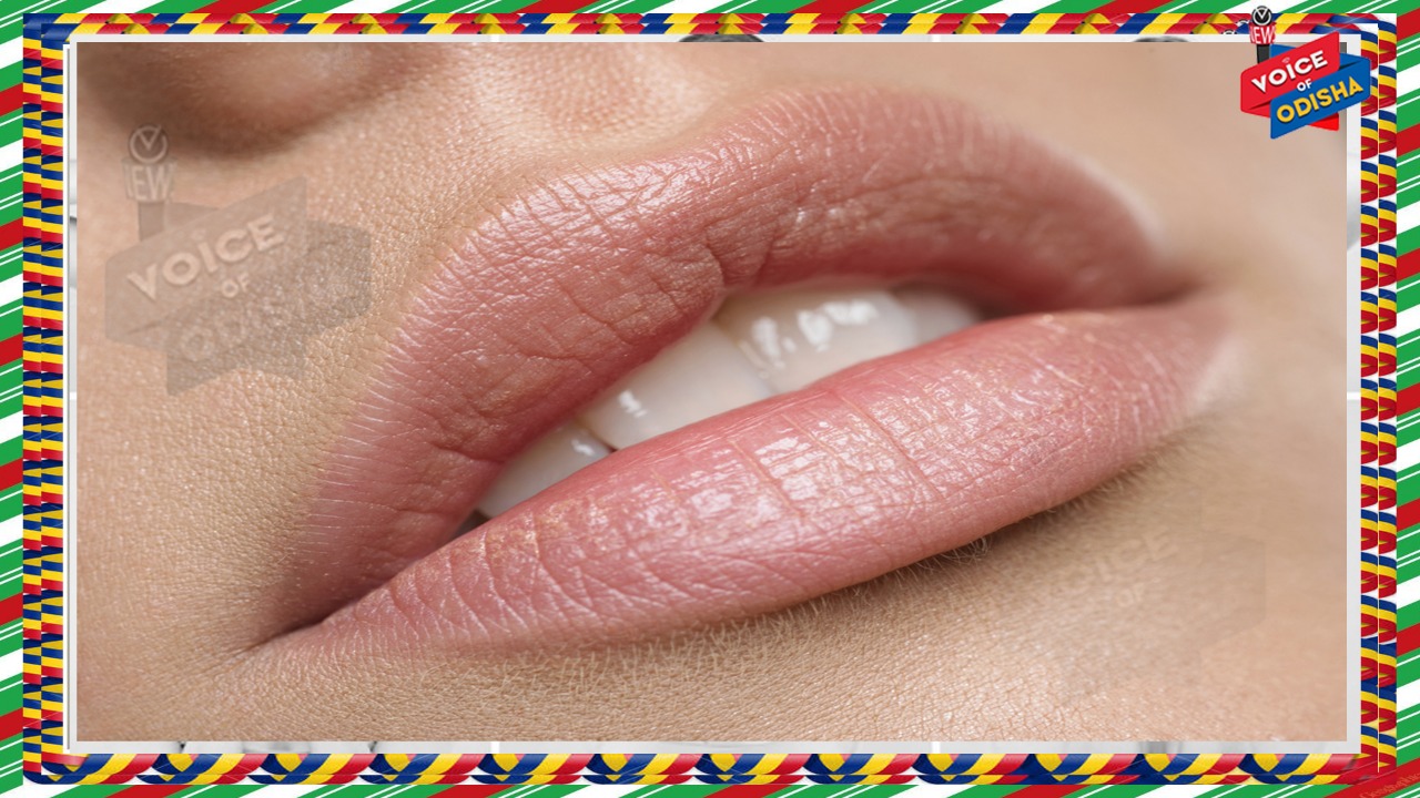 ଓଠକୁ ଗୋଲାପି କରିଥାଏ ଦେଶୀ ଘିଅ