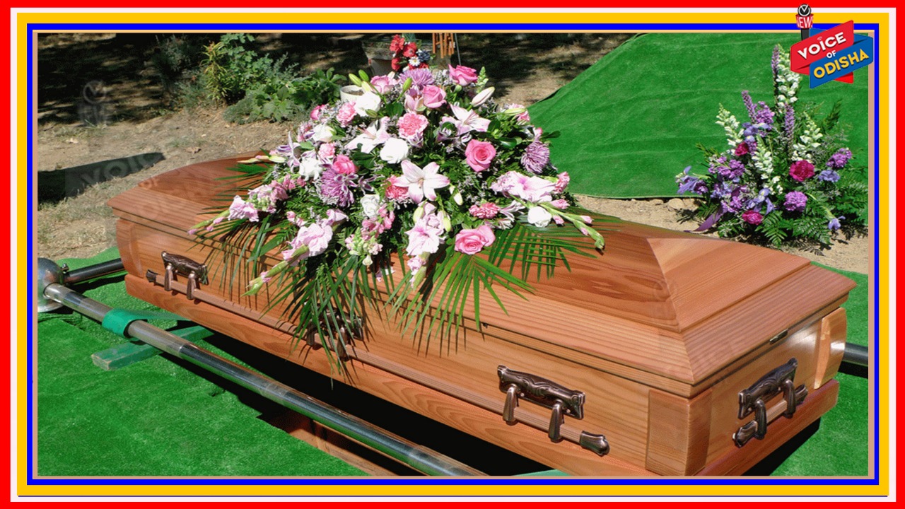 କଫିନ ଭିତରେ ଥିବା ଶବ କାନ୍ଦିଲା, ତାପରେ କ’ଣ ହେଲା ଜାଣନ୍ତୁ.....