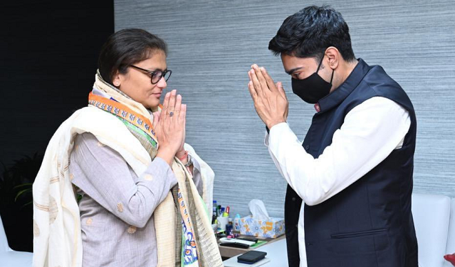 କଂଗ୍ରେସକୁ ବଡ ଝଟକା, ଟିଏମସିରେ ସାମିଲ ହେଲେ ସୁସ୍ମିତା ଦେବ