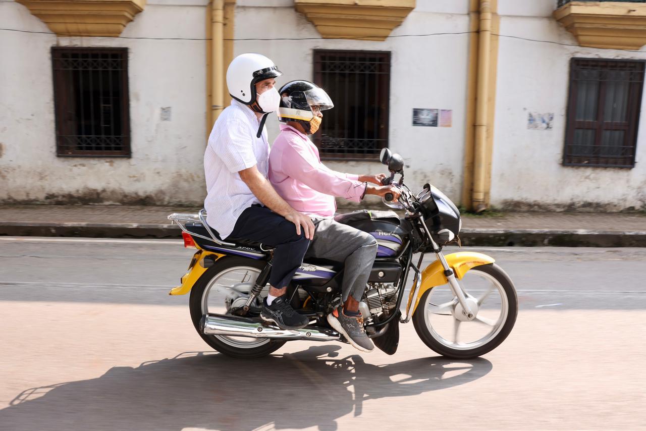 ବାଇକରେ ରାହୁଲ ଗାନ୍ଧି