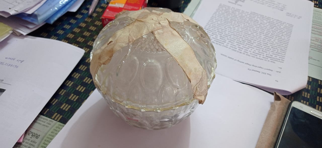 ସାପ ବିଷ ଜବତ, ୨ ଗିରଫ 