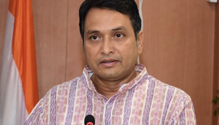 ଫେସବୁକରେ ଜବାବ ଦେଲେ ମନ୍ତ୍ରୀ ଦିବ୍ୟଶଙ୍କର, ଜାଣନ୍ତୁ ପୂରା ଘଟଣା