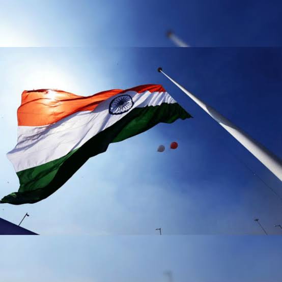 କେଉଁଠି କିଏ ଉଡ଼ାଇବେ ଜାତୀୟ ପତାକା 