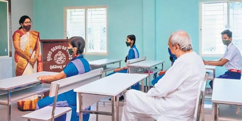 ସ୍କୁଲ ଖୋଲିଲା... ନବୀନ ଖୁସି 