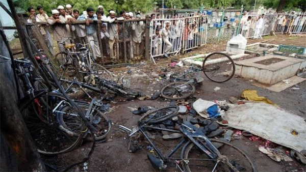 ଅହମ୍ମଦାବାଦ୍‌ ସିରିଏଲ୍‌ ବିସ୍ଫୋରଣ, ୩୮ ଜଣଙ୍କୁ ଫାଶୀ ଦଣ୍ଡାଦେଶ