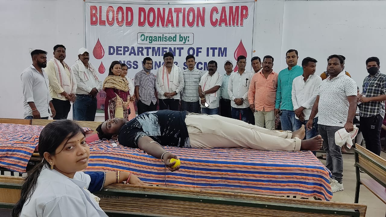 ରେଭେନ୍ସାରେ ରକ୍ତଦାନ ଶିବିର 