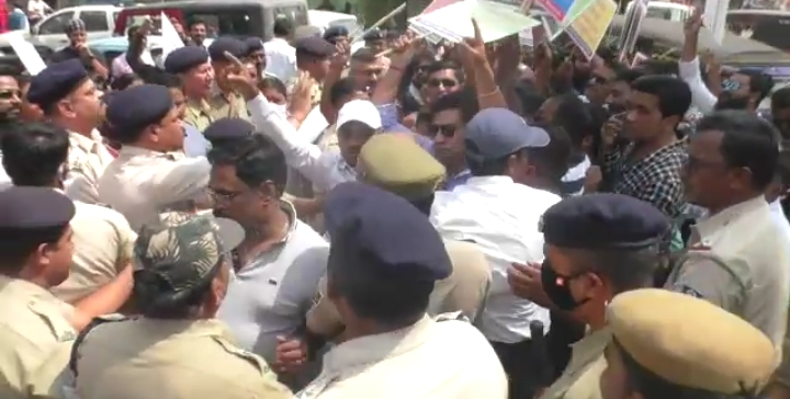 ଝାରସୁଗୁଡ଼ାରେ ବିଜେଡି-ବିଜେପି ମୁହାଁମୁହିଁ, ଧାରା ୧୪୪ ଲାଗୁ