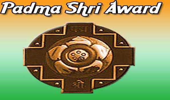 ରାଷ୍ଟ୍ରପତି ଭବନରେ ପଦ୍ମ ପୁରଷ୍କାର ପ୍ରଦାନ 
