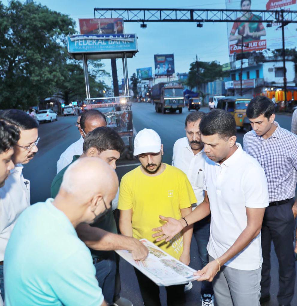 ଛକ ଛକ ବୁଲି ଦେଖିଲେ 5-ଟି ସଚିବ 