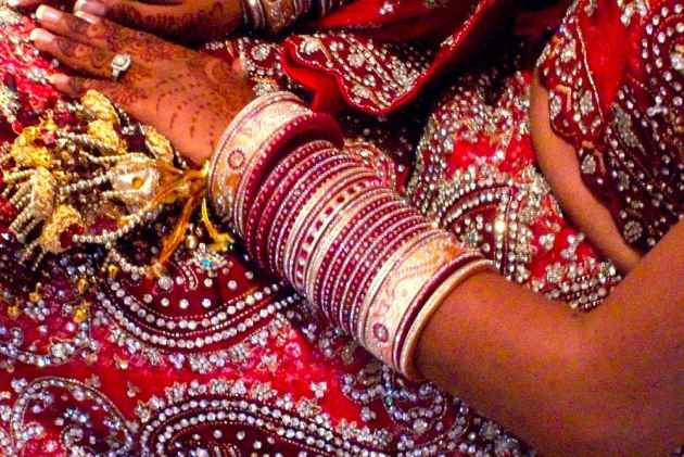 ରାଜ୍ୟରେ ନବଦମ୍ପତିଙ୍କୁ ମିଳିବ ସରକାରୀ ଉପହାର