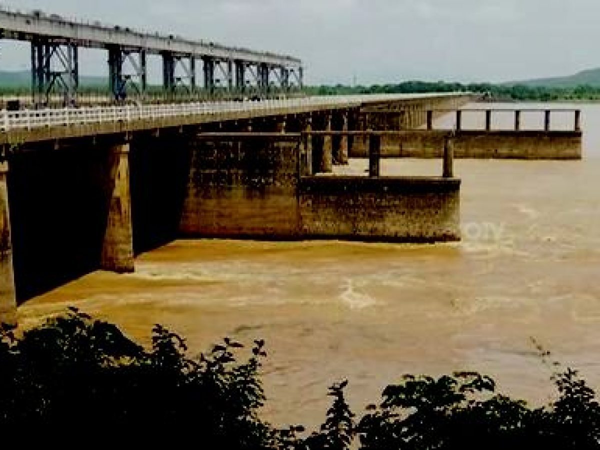 ମୁଣ୍ଡଳି ଅତିକ୍ରମ କରିବ ମହାନଦୀ ବନ୍ୟାଜଳ