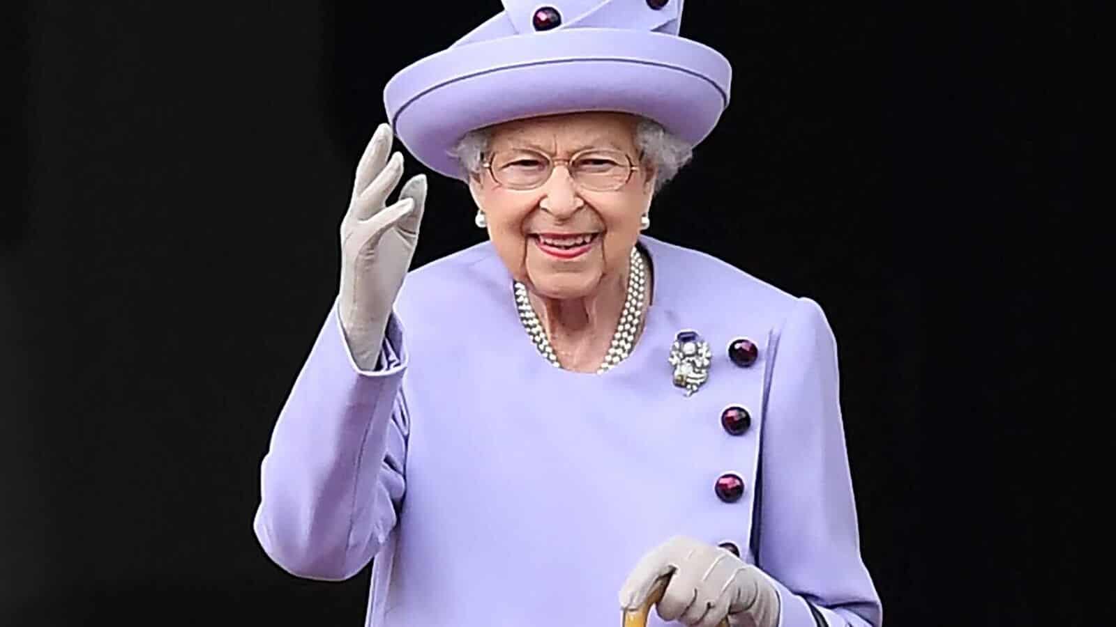 ବ୍ରିଟେନ୍‌ ମହାରାଣୀ ଏଲିଜାବେଥ୍ ଦ୍ୱିତୀୟଙ୍କ ପରଲୋକ 