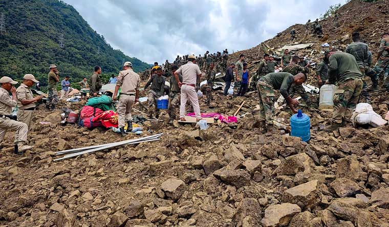 ଭୂସ୍ଖଳନ: ହିମାଚଳ ପ୍ରଦେଶ ଗୋଟିଏ ପରିବାରର ୫ ମୃତ