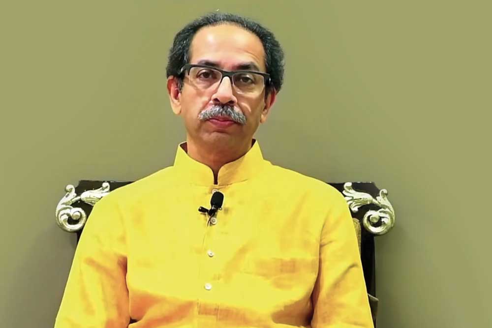 ମହାରାଷ୍ଟ୍ର ପଲିଟିକ୍ସରେ ଟୁଇଷ୍ଟ, ଜାଣନ୍ତୁ କ’ଣ