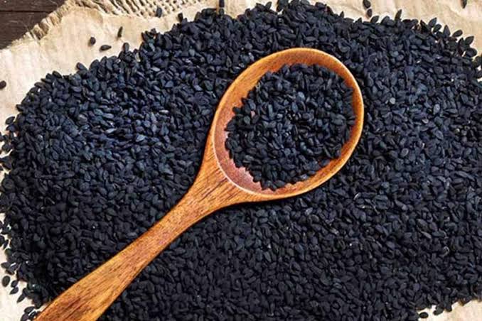 ମୁଣ୍ଡ ବିନ୍ଧାରୁ ମୁକ୍ତି ଦିଏ କଳା ଜିରା 