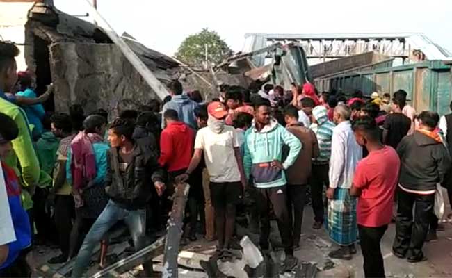 ଟ୍ରେନ ଦୁର୍ଘଟଣା ପରେ ହେଲ୍ପଲାଇନ ନମ୍ବର ଜାରି