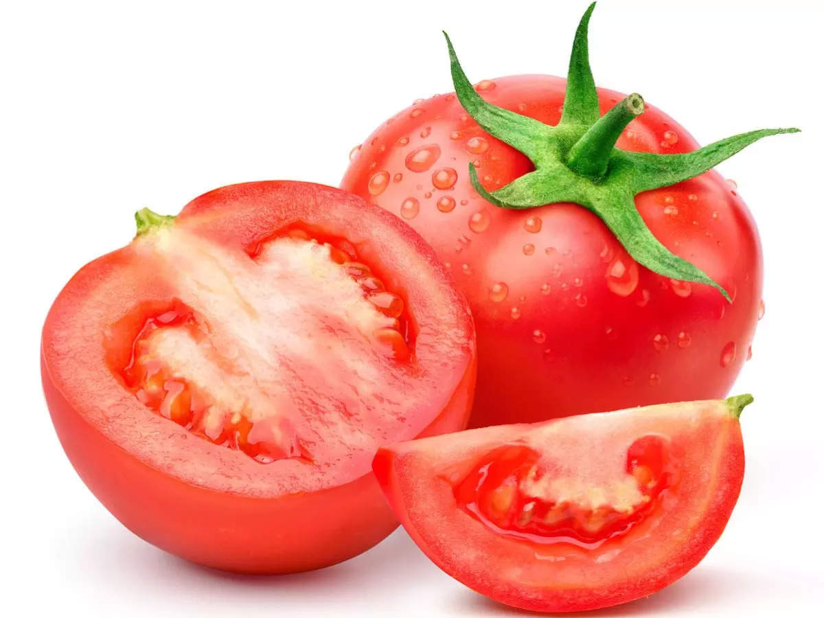 ହୃଦଘାତ ସହ ଏହିସବୁ ସମସ୍ୟା ଦୂର କରେ ଟମାଟୋ 
