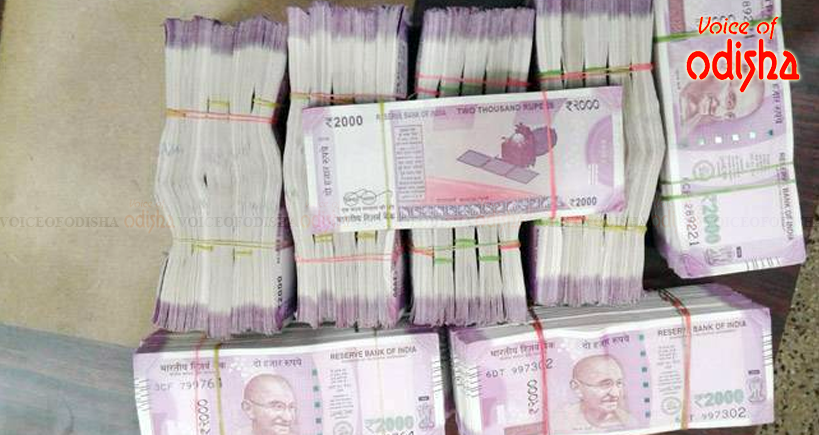 ୧୯ ଲକ୍ଷ ଟଙ୍କା ଜବତ