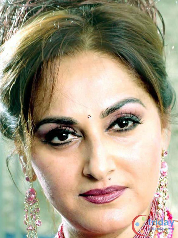 ବିଜେପିରେ ଯୋଗଦେଲେ  ଅଭିନେତ୍ରୀ ଜୟପ୍ରଦା