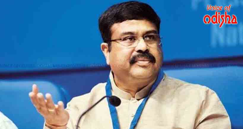 ଦୁଇ ଦିନିଆ ୟୁଏଇ ଗସ୍ତରେ ଧର୍ମେନ୍ଦ୍ର