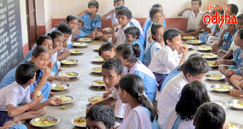 ମଧ୍ୟାହ୍ନଭୋଜନ ଖାଇ ୨୦ ପିଲା ଅସୁସ୍ଥ