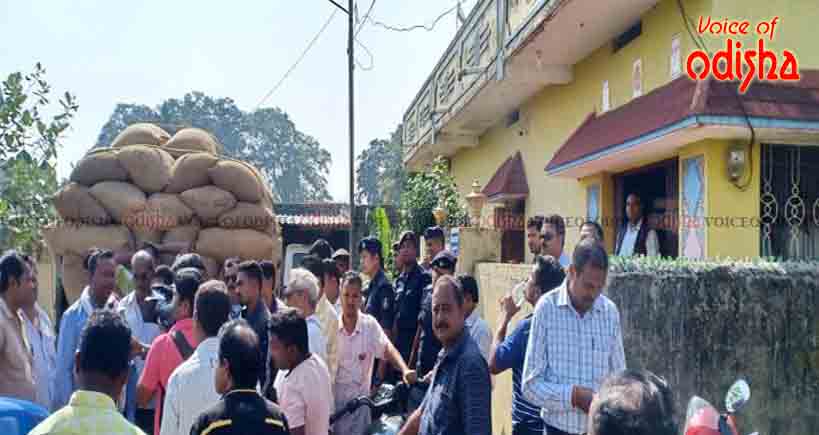 ବରଗଡରେ ତାତିଲେ ଚାଷୀ