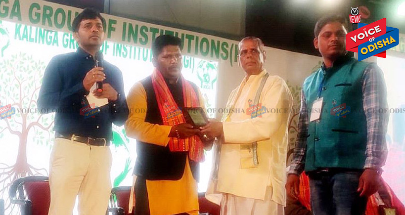 ଯାଜପୁର ଏକ୍ସପ୍ରେସ ପକ୍ଷରୁ ସମ୍ମାନୀତ ହେଲେ ସାମ୍ବାଦିକ ପୂର୍ଣ୍ଣଚନ୍ଦ୍ର