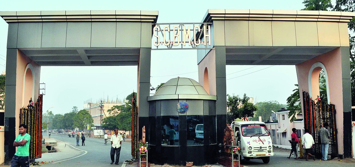  ଏସସିବିରୁ କରୋନା ସନ୍ଦିଗ୍ଧ ଚମ୍ପଟ୍ ଘଟଣାରେ ଟ୍ୱିଷ୍ଟ