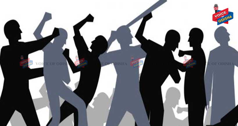 ସରକାରୀ ଜମି ଜବରଦଖଲକୁ ନେଇ ତୁମୁଳକାଣ୍ଡ ।