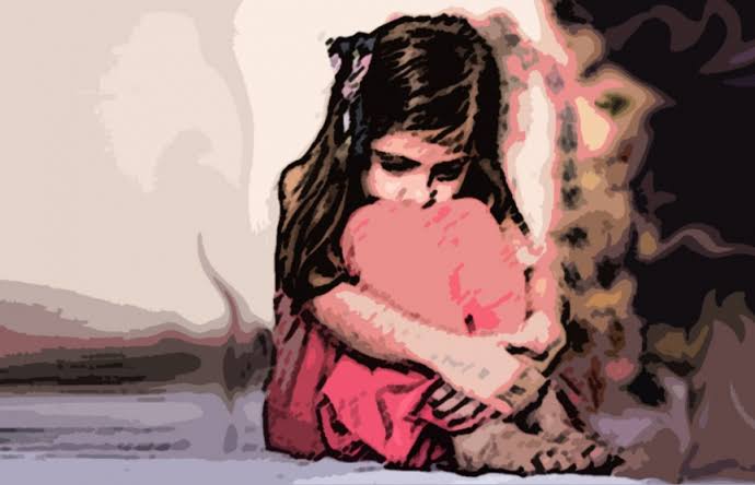 ଝିଅକୁ ବନ୍ଧାପକାଇ ଆରପାରିକୁ ଚାଲିଗଲା ମା |