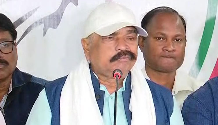 ଧାନର ମୂଲ୍ୟ ବୃଦ୍ଧି ନେଇ ବିଧାୟକ ସୁର ରାଉତରାୟଙ୍କ ପ୍ରତିକ୍ରିୟା ।