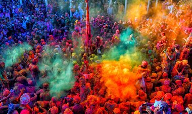 କାହିଁକି ହୋଲି ଦିନ ହୁଏ ରଙ୍ଗ ଖେଳ?