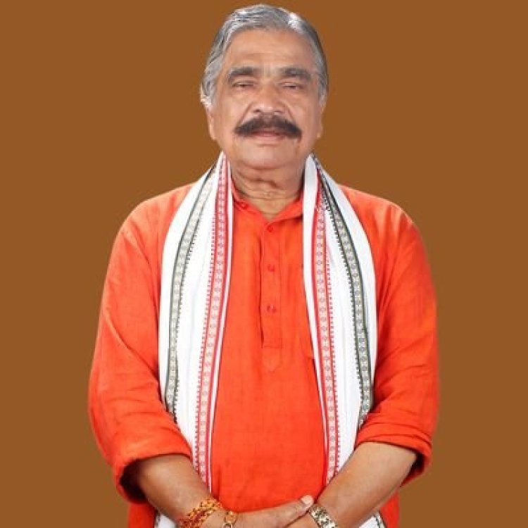 ରାଜନୀତି ଛାଡିବେ ସୁର