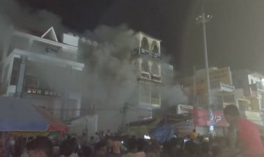 ଲକ୍ଷ୍ମୀ ମାର୍କେଟ୍‌ କମ୍ପ୍ଲେକ୍ସରେ ନିଆଁ ଲାଗିବା ଘଟଣା : ୩୬ଘଣ୍ଟା ପରେ ହେଲା ଆୟତ୍ତ