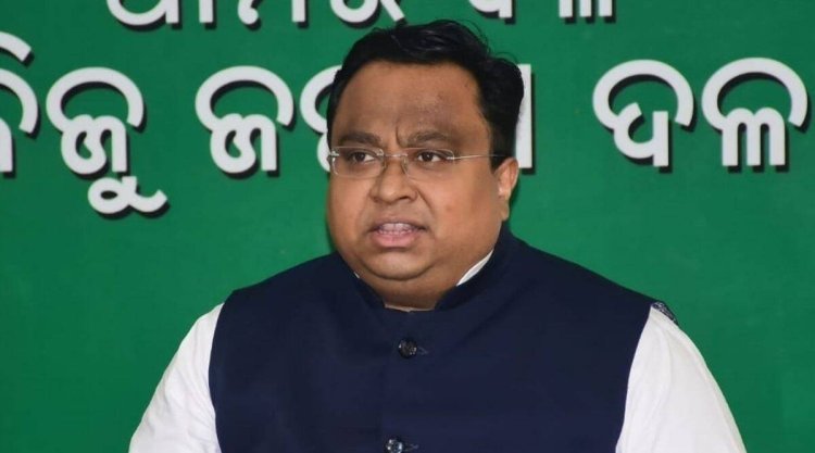 କୋଟିଆ ପ୍ରସଙ୍ଗରେ କେନ୍ଦ୍ରମନ୍ତ୍ରୀ ଧର୍ମେନ୍ଦ୍ର ପ୍ରଧାନଙ୍କୁ ଟାର୍ଗେଟ କଲେ ବିଜେଡି ସାଂସଦ ସସ୍ମିତ ପାତ୍ର