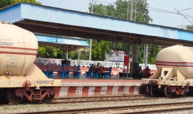 Wagons of good train gets detached near Keshinga in Odisha