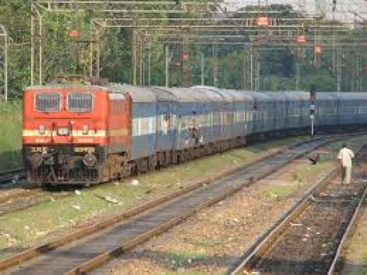 ବଡ ଧରଣର ଦୁର୍ଘଟଣାରୁ ବର୍ତ୍ତିଗଲା ନିଲାଂଚଳ ଏକ୍ସପ୍ରେସ୍