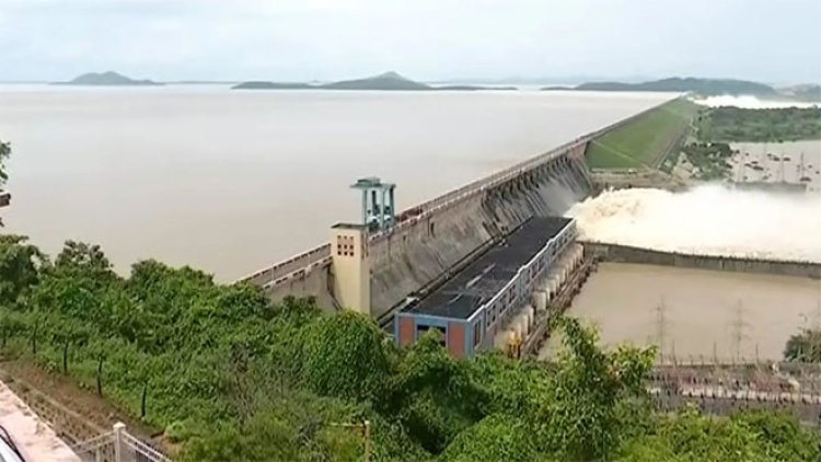 ପହିଲି ମୌସୁମୀ ବର୍ଷାରେ ହୀରାକୁଦରେ ବଢ଼ିଲା ଜଳସ୍ତର