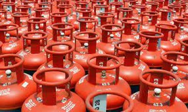 ମହଙ୍ଗା ଛାଟ: ବଢ଼ିଲା ଗ୍ୟାସ୍‌ ଦର