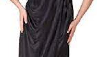 କଳା ପୋଷାକ