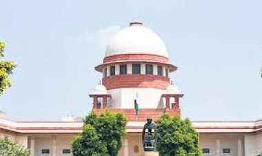 ଦିଲ୍ଲୀ ଅଧ୍ୟାଦେଶ ପ୍ରସଙ୍ଗ: ମାମଲାକୁ ୫ ଜଣିଆ ଖଣ୍ଡପୀଠକୁ ପଠାଇଲେ ସୁପ୍ରିମକୋର୍ଟ